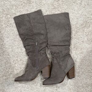 Stylish Gray Knee-High Women's Boots